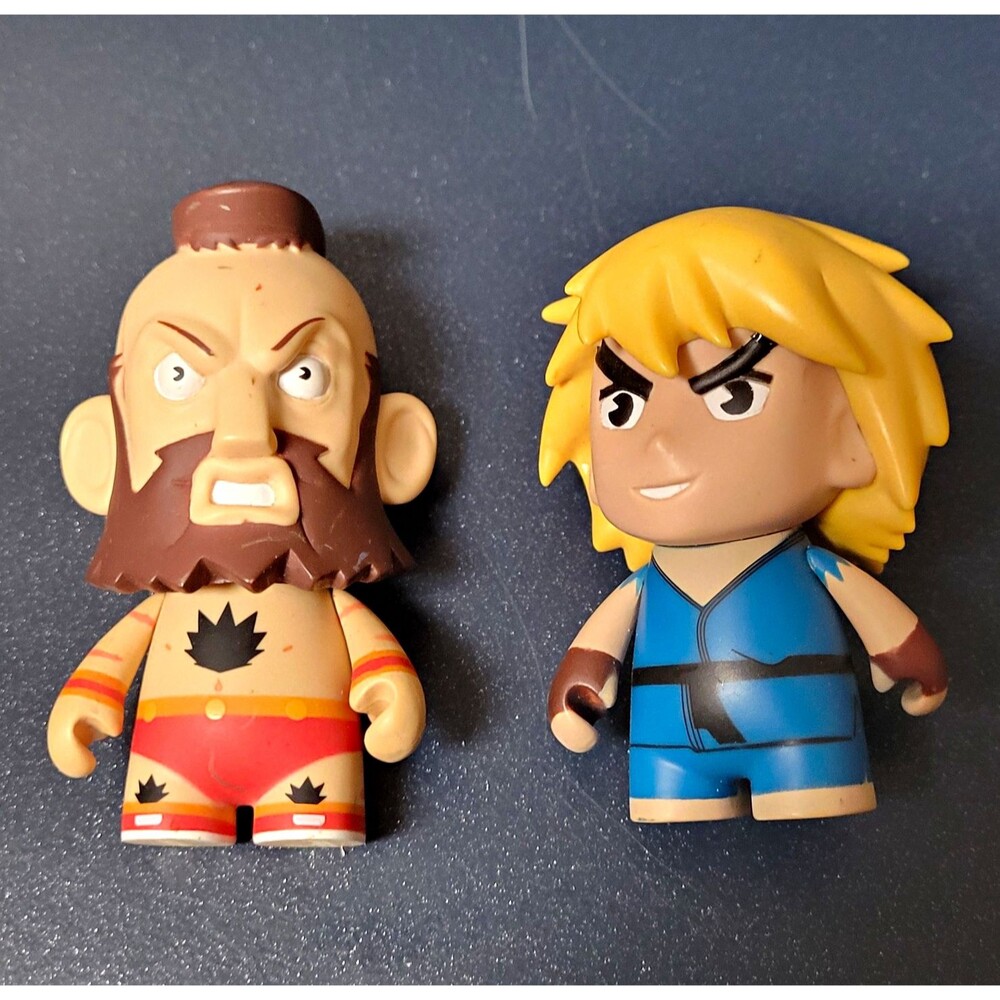 Kidrobot Capcom Street Fighter Mini Figures Set of 2 Zangef Blue Ken Toys